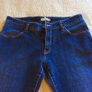 Levi,s Low Flare 537 Jeans